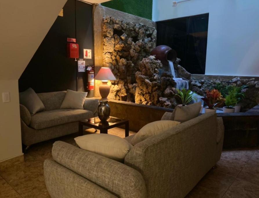 Saint Germain Hotel Трухильо Экстерьер фото